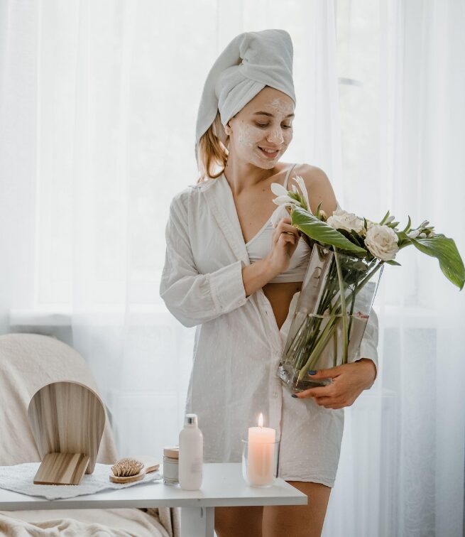 femme prendre soin de soin - riche au féminin