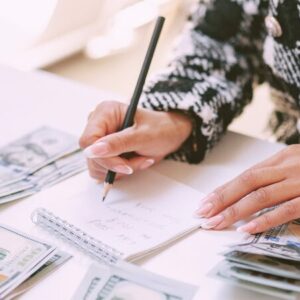 Moins Dépenser LE Mode d’Emploi - Riche au féminin