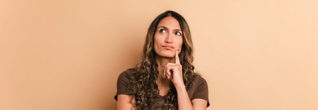 indécision coute cher - riche au féminin